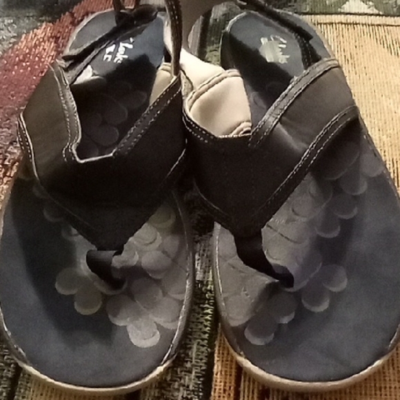 Clarks Black Sandals for Women - Picture 1 of 5